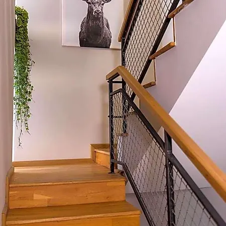 Tamtam Urban Aparthotel 3*